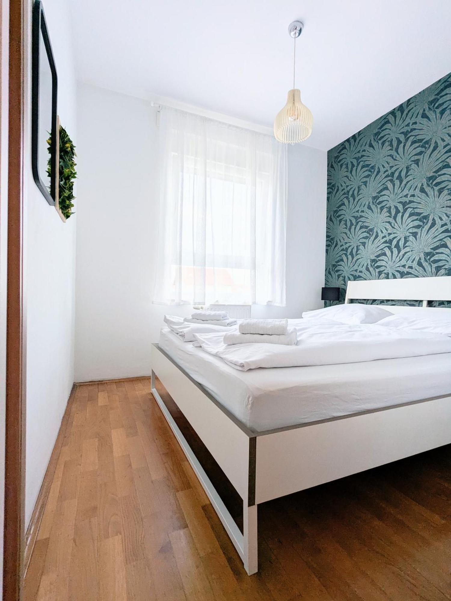 Doma-Lu Apartment-Near Airport And Highway- Free Parking Velika Mlaka Exteriér fotografie