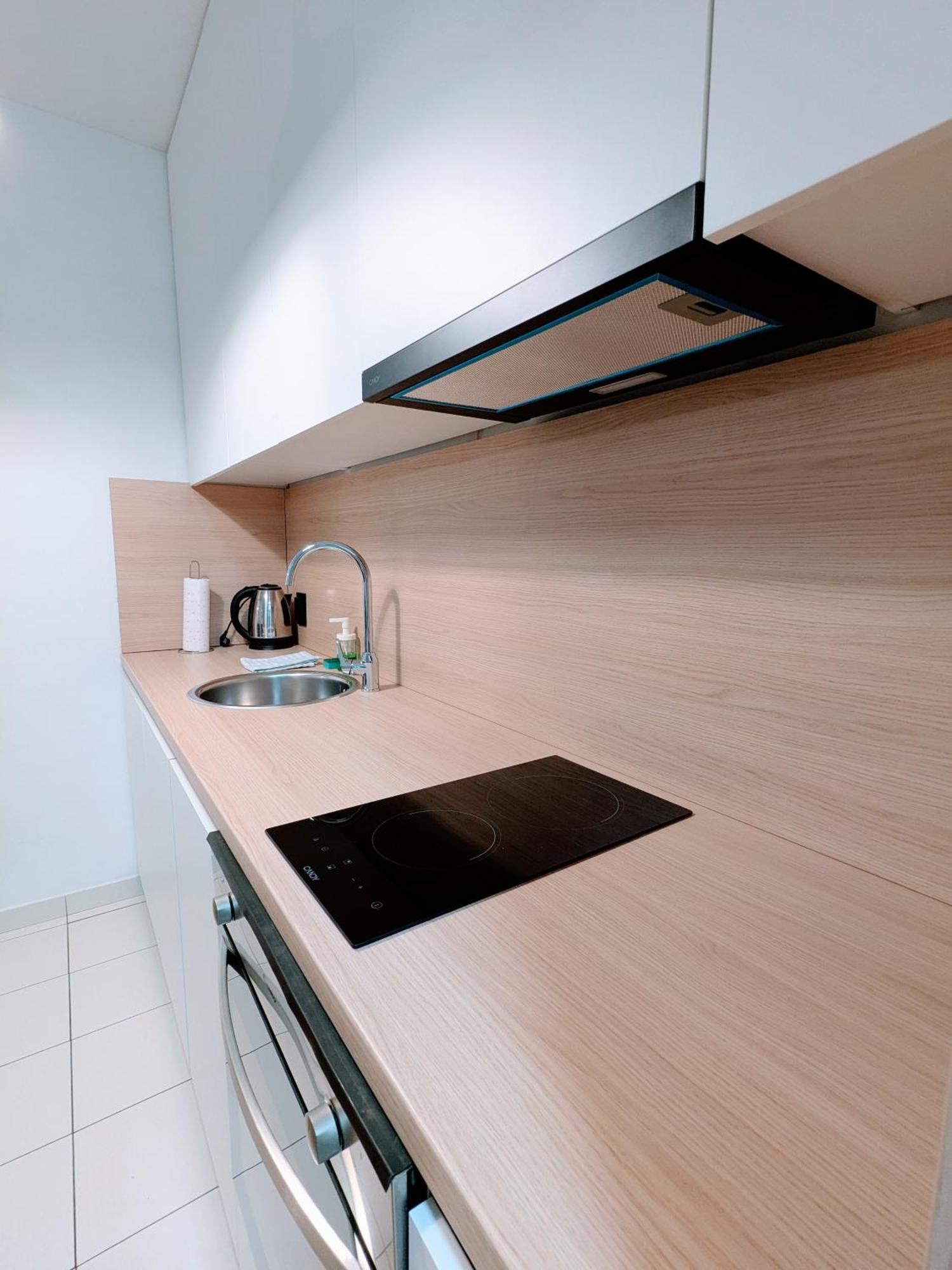 Doma-Lu Apartment-Near Airport And Highway- Free Parking Velika Mlaka Exteriér fotografie